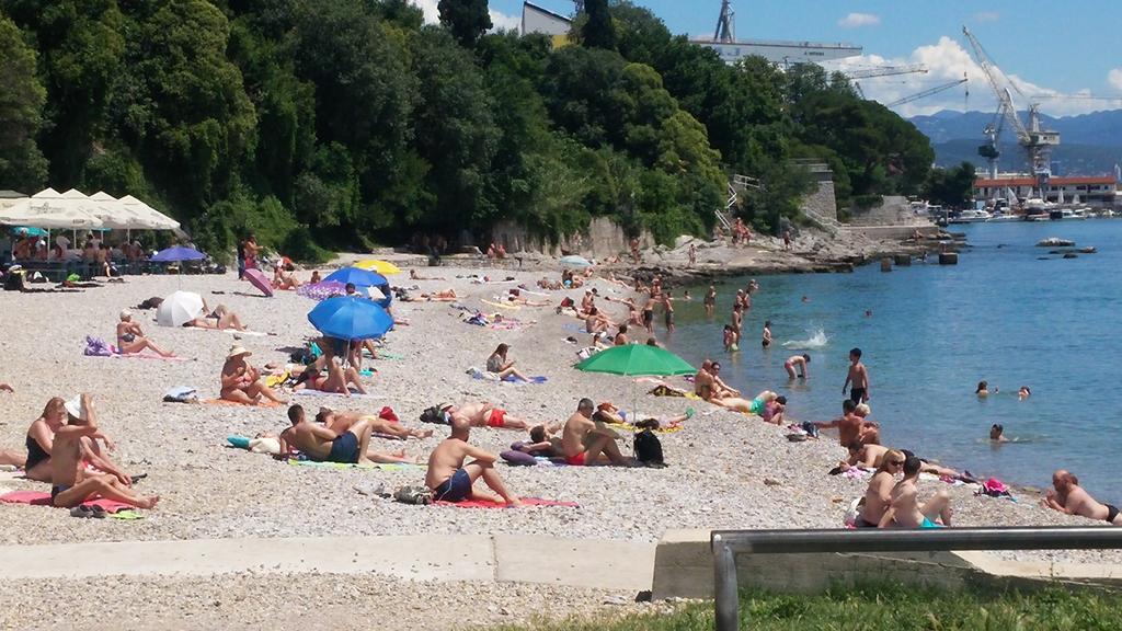 Apartment Rino Rijeka Bagian luar foto