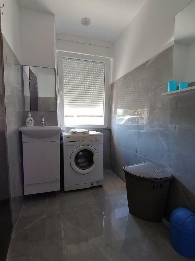 Apartment Rino Rijeka Bagian luar foto