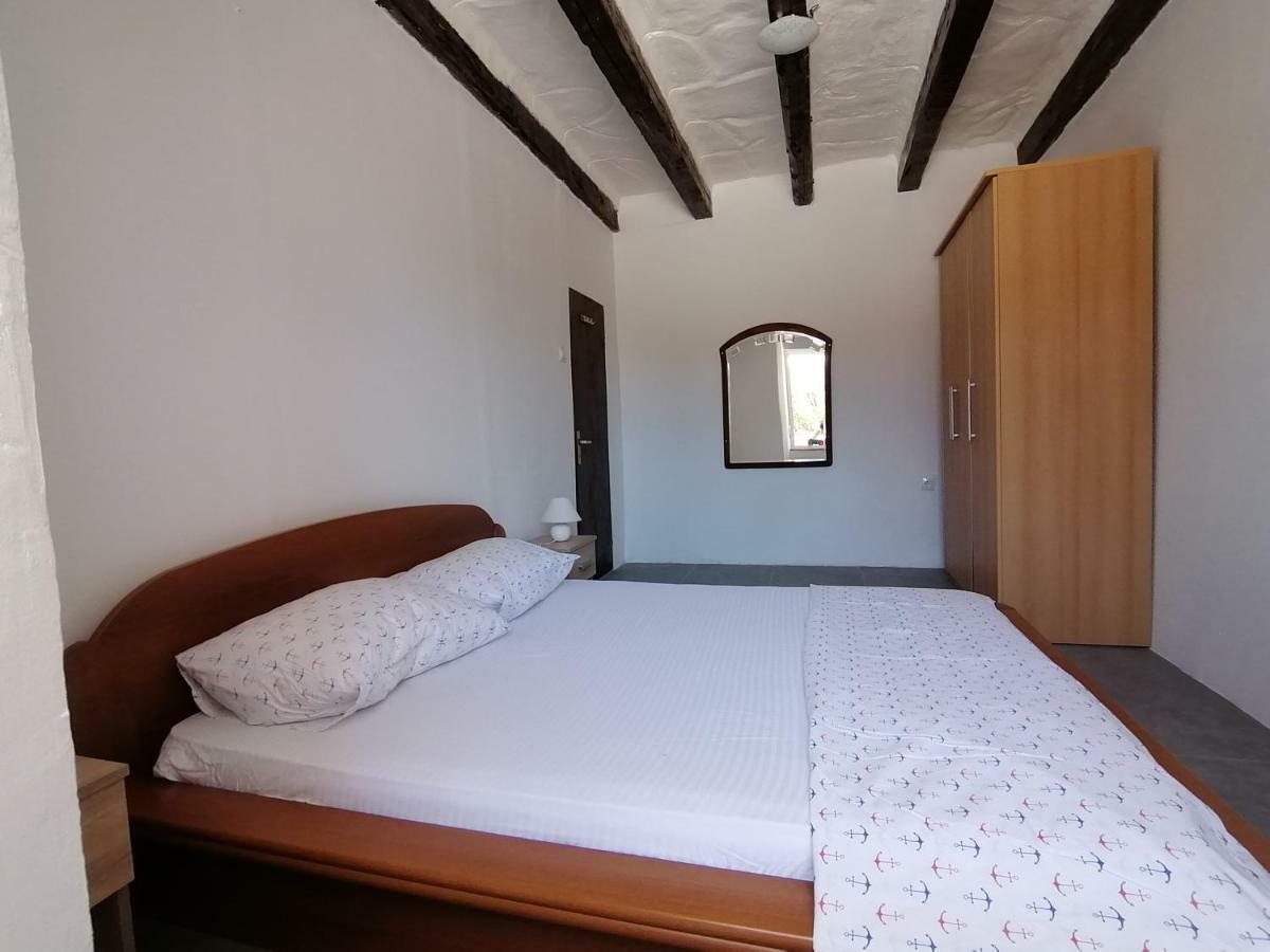 Apartment Rino Rijeka Bagian luar foto
